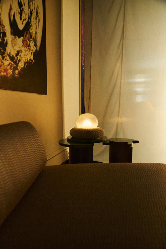 UNI SINGLE LAMP | BONE ASH
