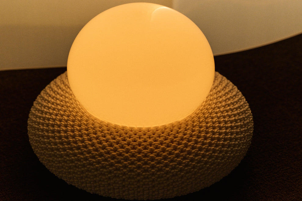 UNI SINGLE LAMP | BONE ASH