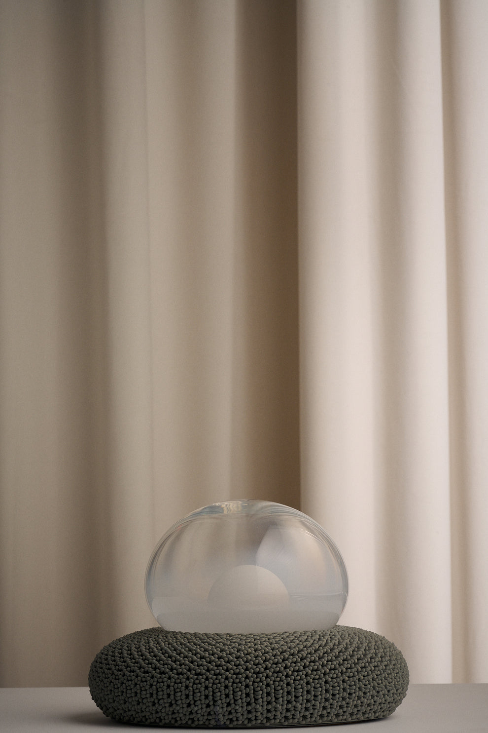 UNI SINGLE LAMP | DARK ASH